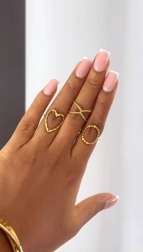 ELEGANT DAINTY RINGS